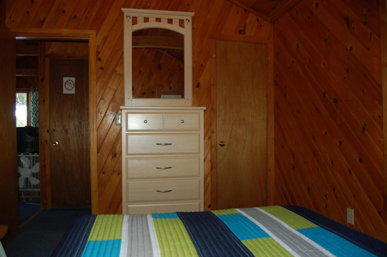 Sebago Lake Lodge & Cottages North Windham 外观 照片